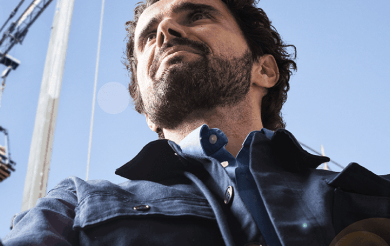 two men shaking hands