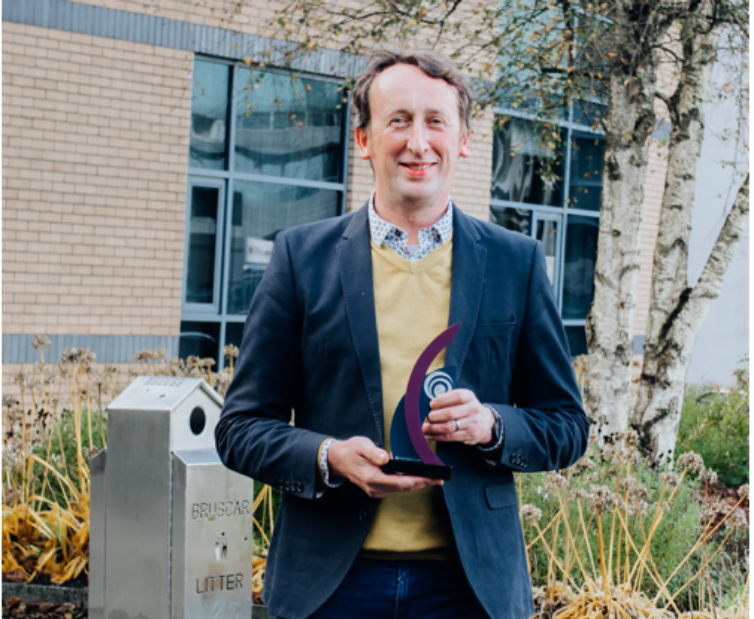 Dr Ruairi Friel Glas Port