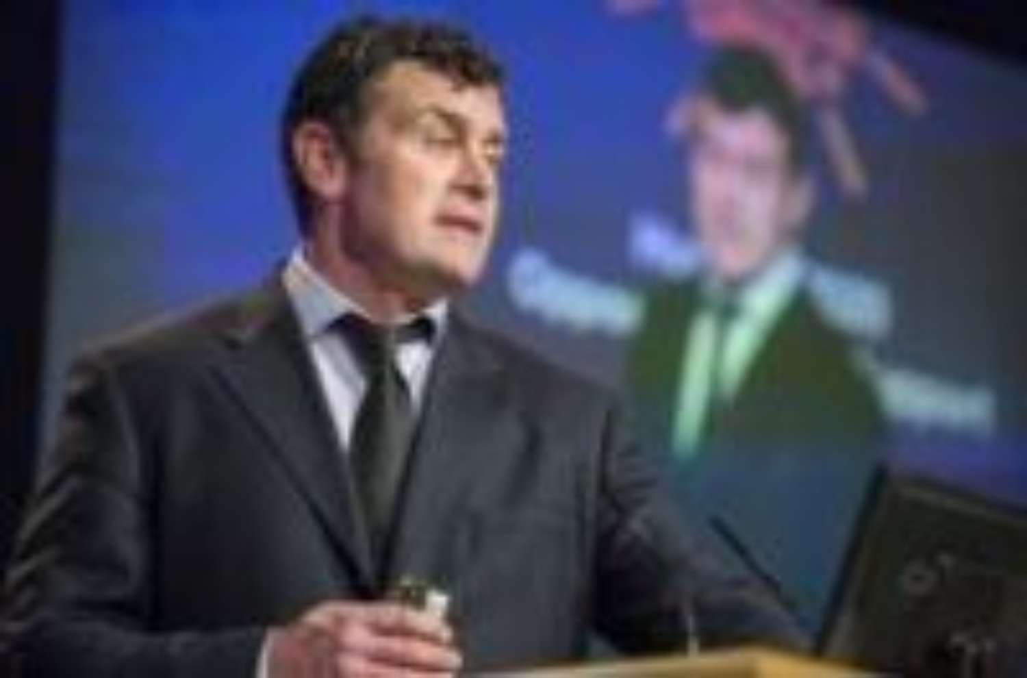 Good speaking shot of Aidan Gough 2014 e1557491613954